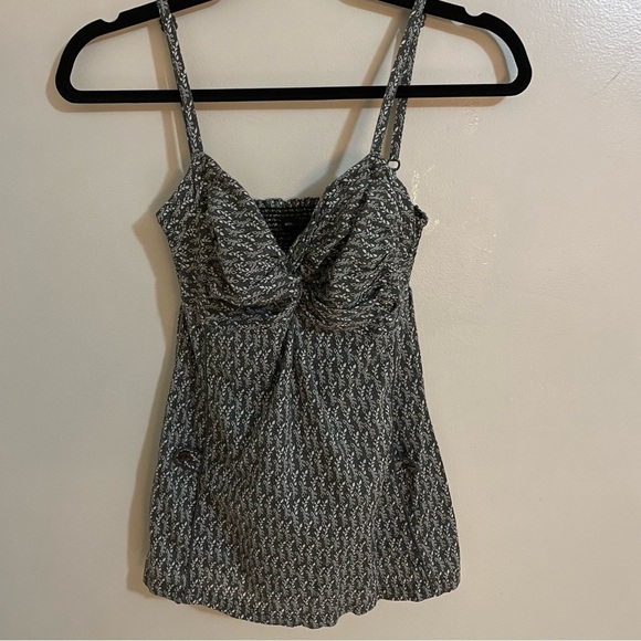 𝅺MANGO Floral Tank Top, size XS - Picture 9 of 10